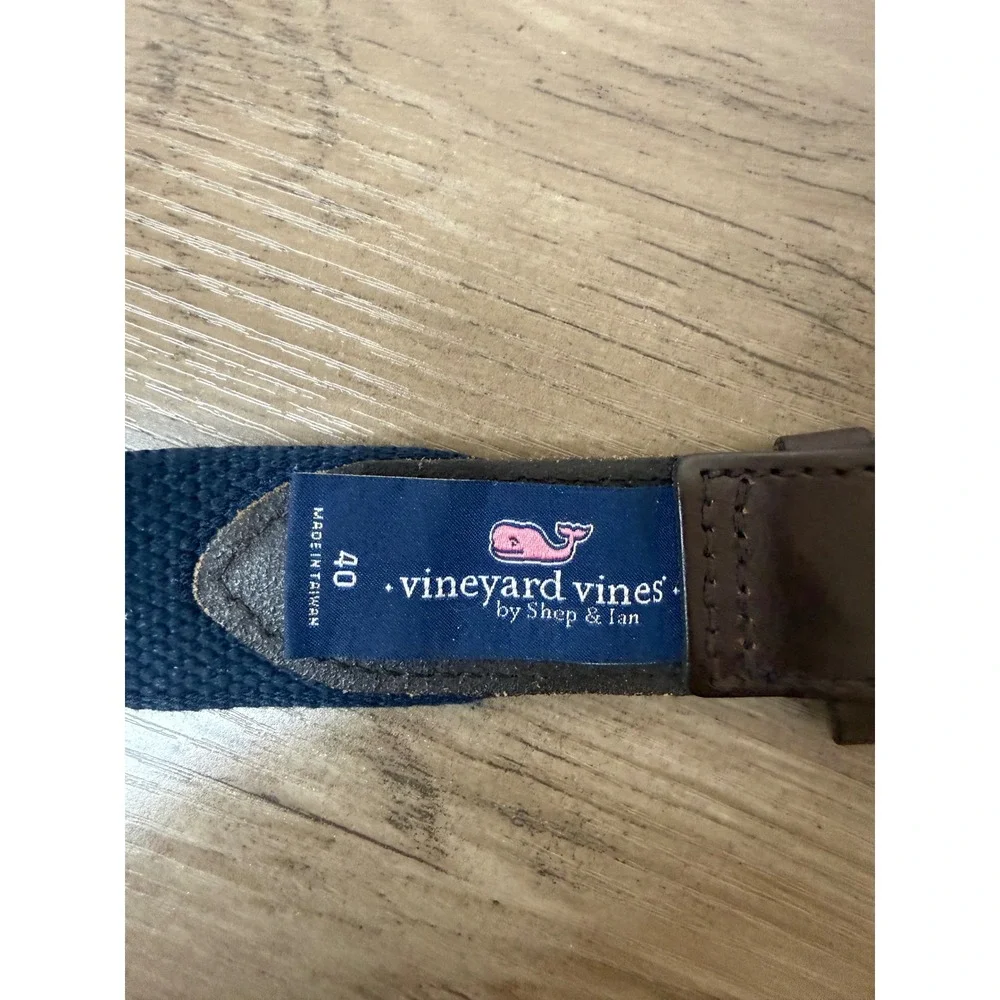 Vineyard Vines Mens Pink Whale Navy Canvas Leather Club Belt Size 40